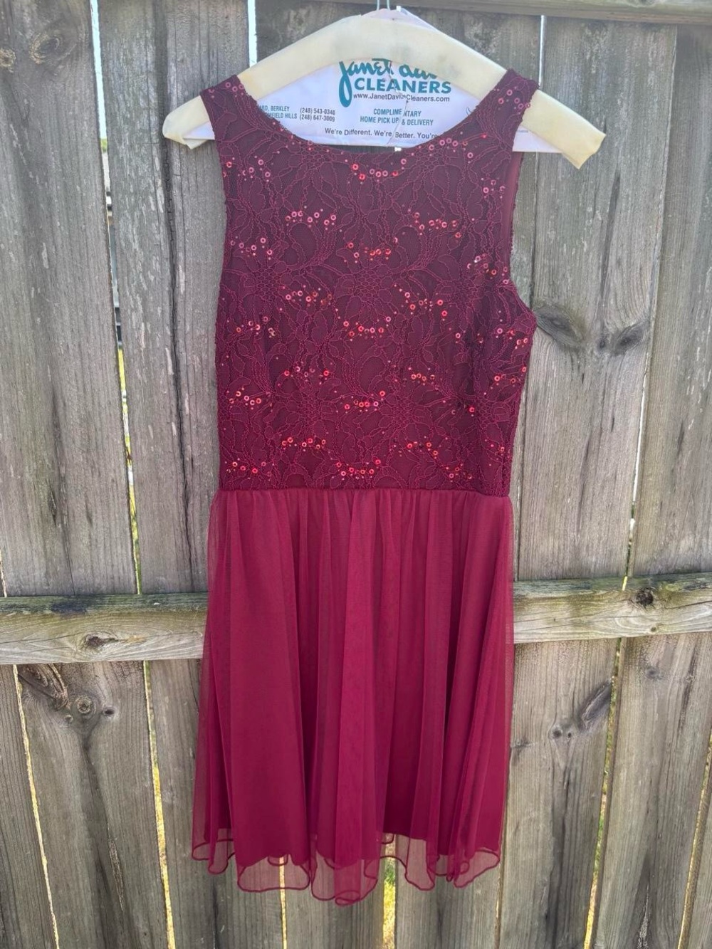 Speechless Juniors Burgundy Sequin Lace & Chiffon Formal Dress